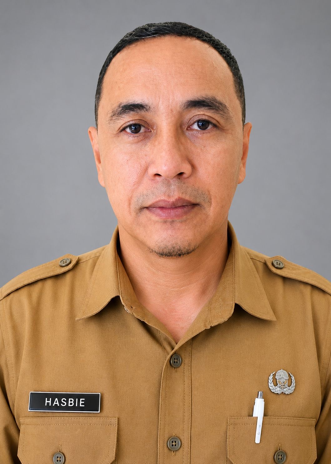 Hasbi Anshari, SH