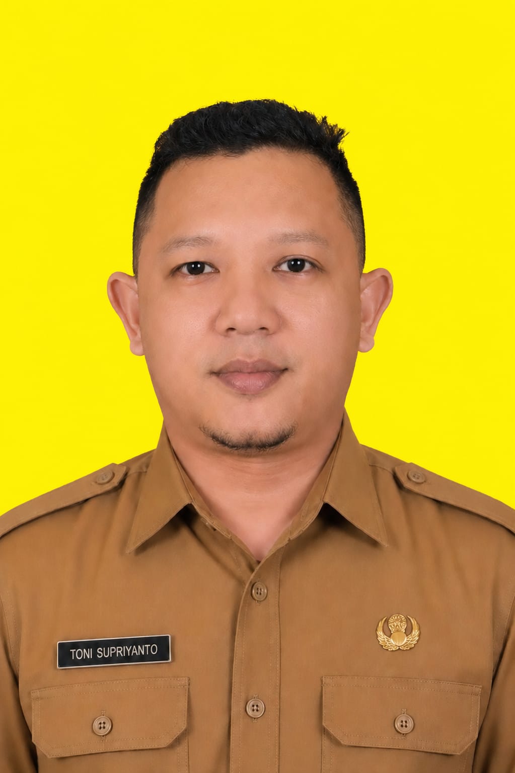 Toni Supriyanto, S.M.